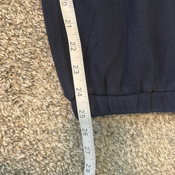 Listicle Blue lounge set - Picture 8 of 9